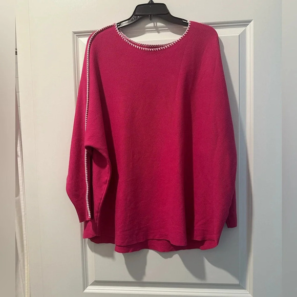 Aaeda Luscious Contrast Stitch Top, 2X - Picture 4 of 7